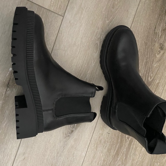 Booties - Picture 3 of 3